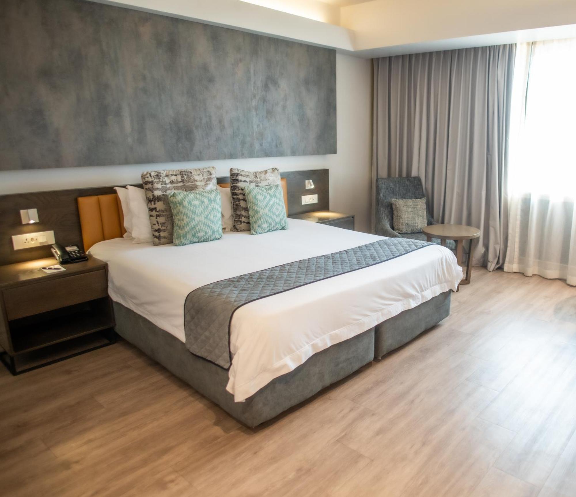 Rainbow Towers Hotel & Conference Centre Harare Ngoại thất bức ảnh